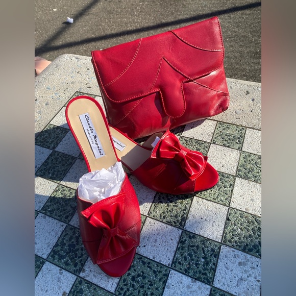 Bag and shoes and they’re sale together - Picture 2 of 4